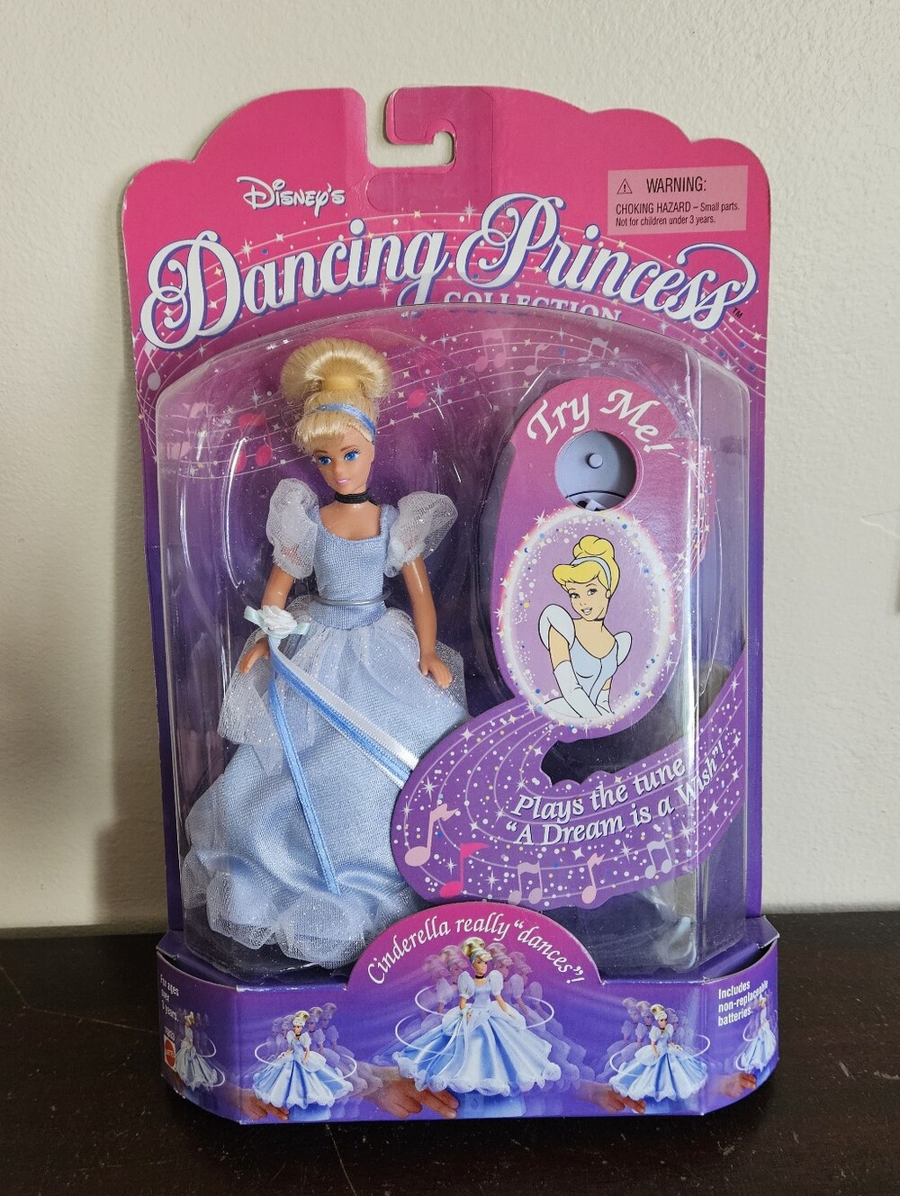 NIB Vtg Disney's Dancing Princess Doll 16533 Cinderella Music 1996 Still Plays!